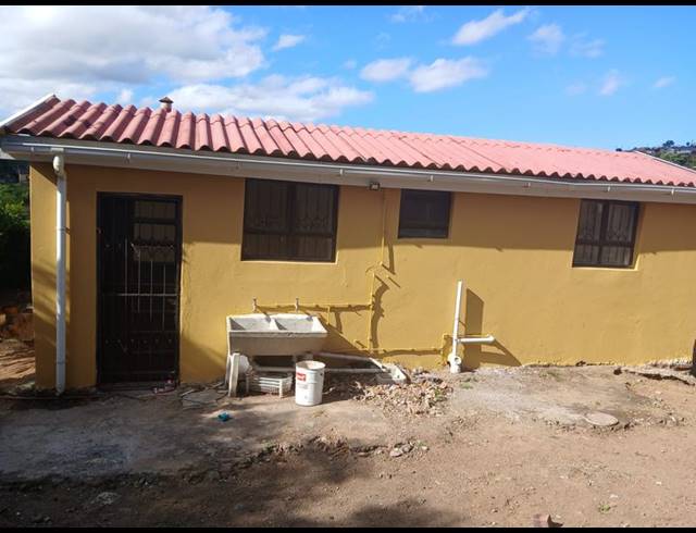 2 BEDROOM HOUSE FOR SALE IN UMLAZI G